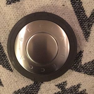 Becca Prosecco Pop Highlighter